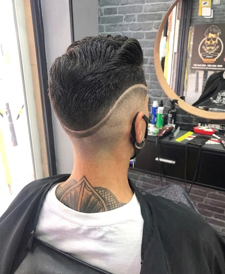 Fade with a clipper line